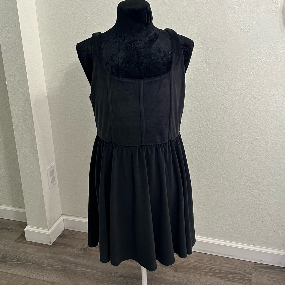 American Eagle Black Skater Dress | Size Large | NWT - Picture 2 of 10